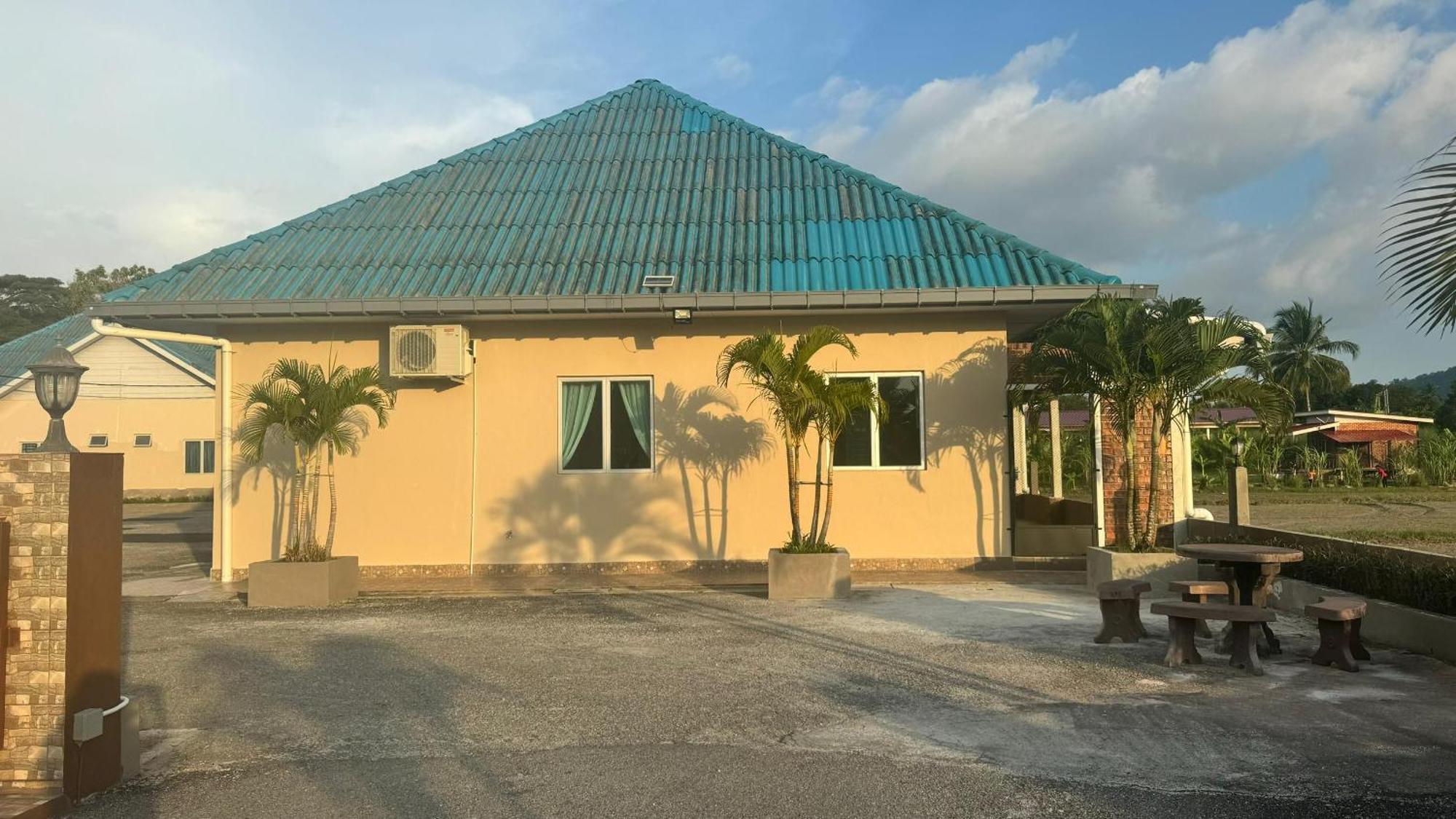 DVilla Pensión Langkawi Exterior foto